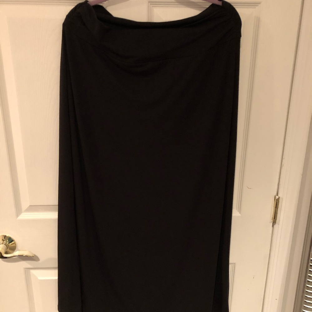 Long slinky black maxi skirt w/ ruched waist band
